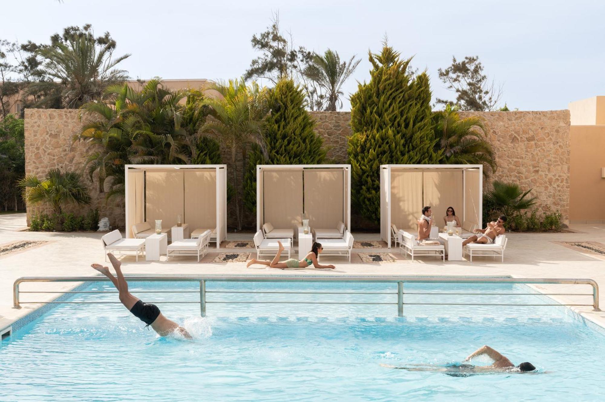 Jaz Neo Almazino, Almaza Bay Hotel Majid Abu Zayd Екстериор снимка